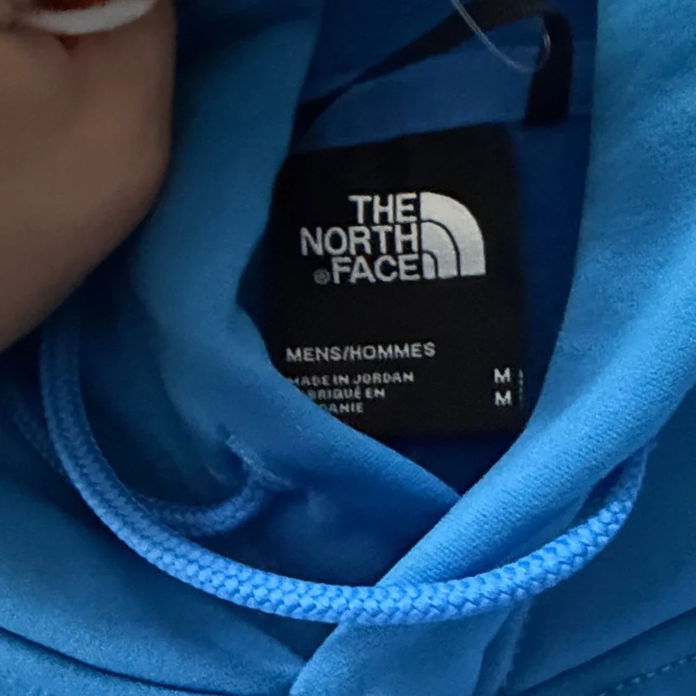 The North Face Bright Blue Hoodie NWT | Women’s Outdoor Sweatshirt Pullover